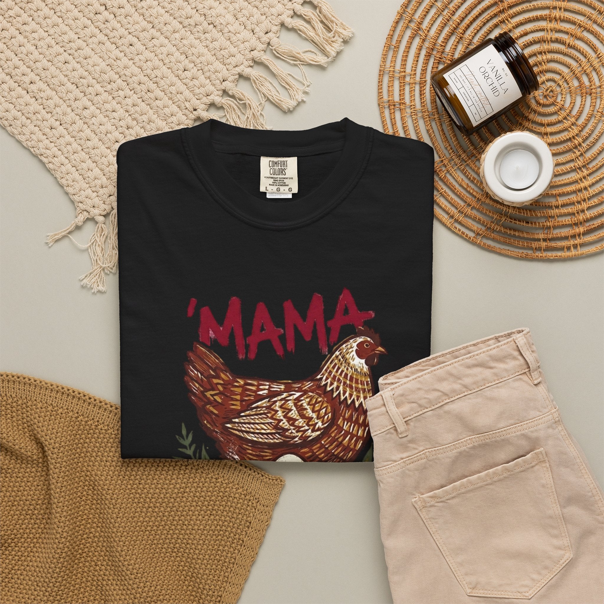 VINTAGE "Mama Huevo" Hen & Egg Graphic Tee