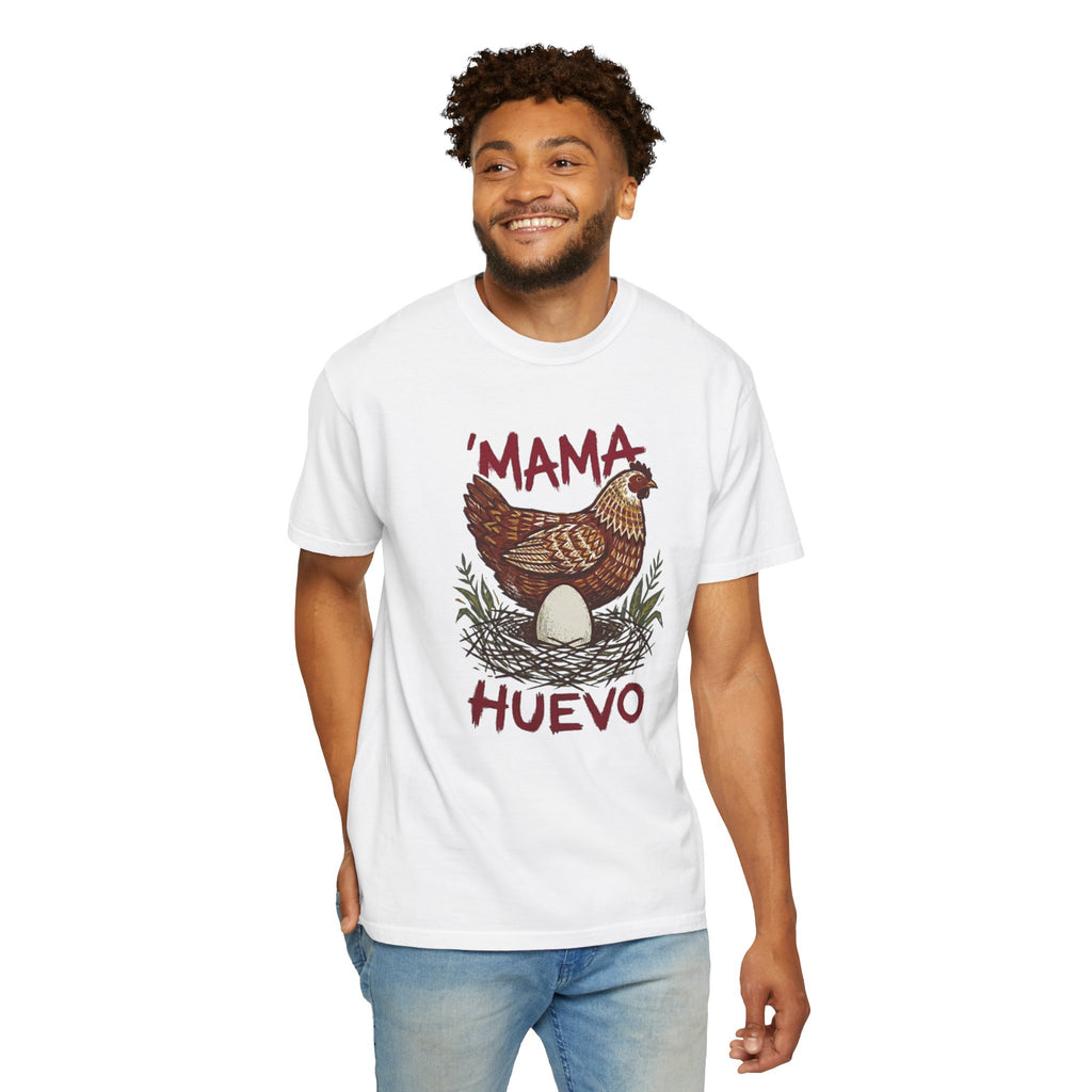 VINTAGE "Mama Huevo" Hen & Egg Graphic Tee